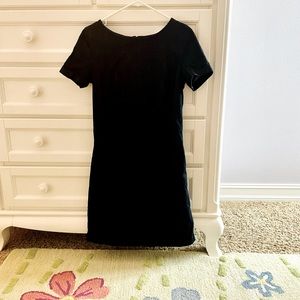 Women’s size 8 Boden dark blue denim shirt sleeve dress